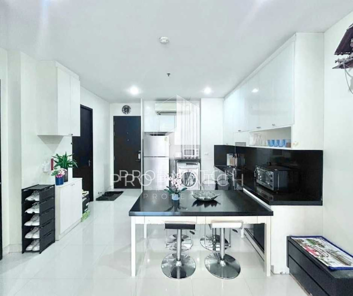 ขายคอนโดราชเทวี พญาไท : 🔥Hot Deal 🔥 Baan Klang Krung Siam - Pathumwan (2Beds 2Baths 84.36 SQM.)  Selling Price :  10,590,000 baht Tel.0869559955 K.Tham