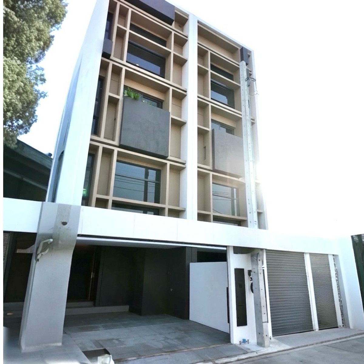 For SaleTownhomeKaset Nawamin,Ladplakao : New house, 3.5 floors, Kaset-Nawamin area, size 250 sq m., no common fees, near Central EastVille expressway.