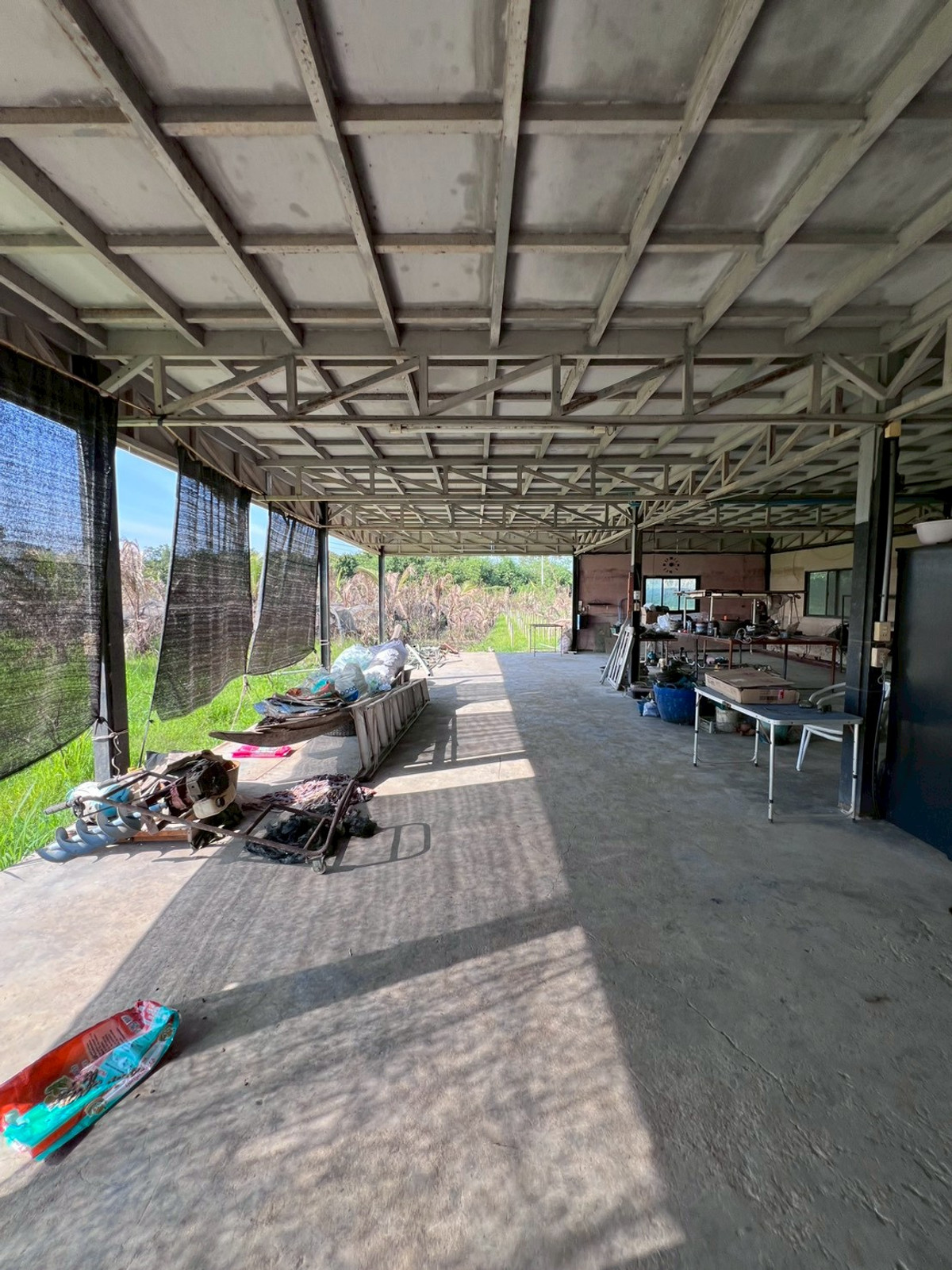 For SaleHouseSing Buri : 95546 - 2-story garden house for sale with land, 4 rai 3 ngan 5 sq m., Phrom Buri District, Sing Buri Province, next to Highway 309.