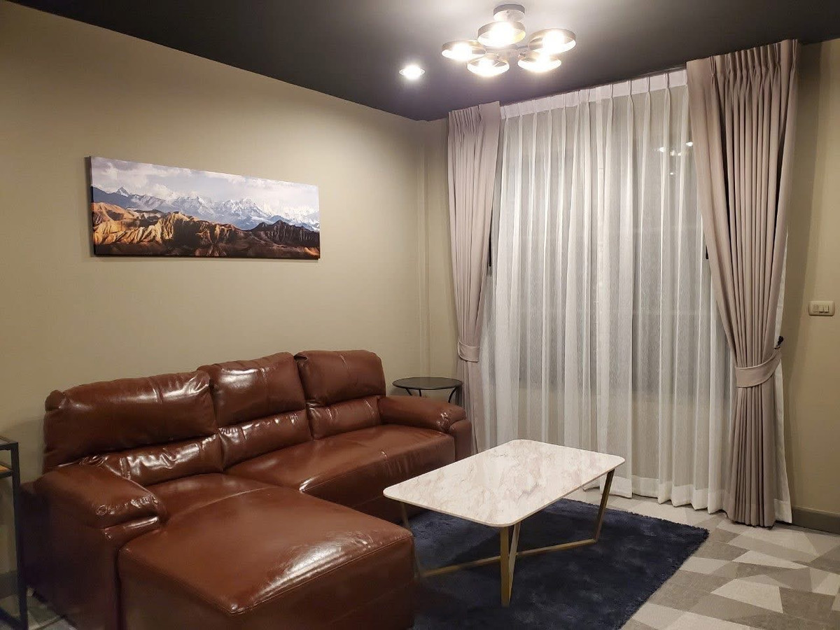 For RentTownhomePattanakan, Srinakarin : Townhome for rent, newly renovated, Town Plus Krungthep Kreetha Soi 7, near The Mall Bangkapi. and Paseo Ramkhamhaeng