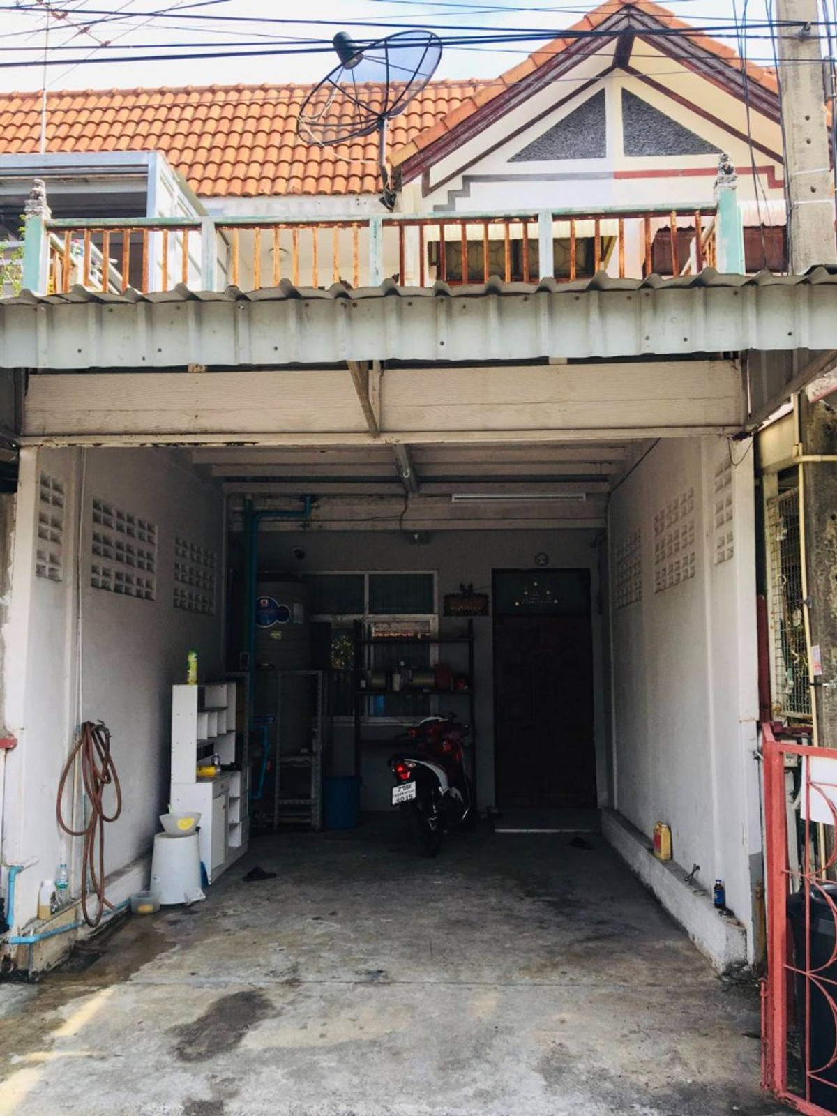 For SaleTownhomePathum Thani,Rangsit, Thammasat : Townhouse for sale 17 sq m, Yu Charoen Village 1