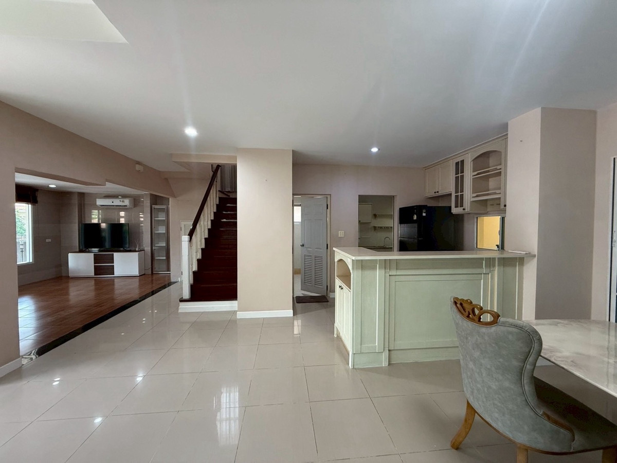 ให้เช่าบ้านสมุทรปราการ สำโรง : ให้เช่า บ้านเดี่ยว นันทวัน ศรีนครินทร์ 