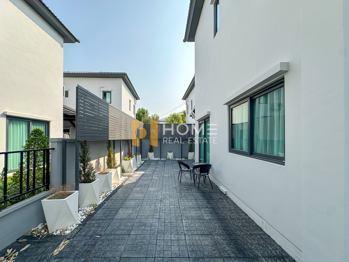 ขายบ้านสมุทรปราการ สำโรง : แกรนด์พลีโน่ สุขุมวิท - บางนา / 3 ห้องนอน (ขาย), Grande Pleno Sukhumvit - Bangna / 3 Bedrooms (FOR SALE) YOK018