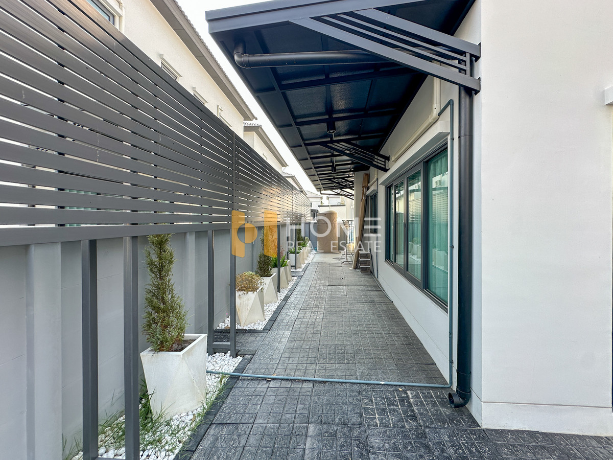 ขายบ้านสมุทรปราการ สำโรง : แกรนด์พลีโน่ สุขุมวิท - บางนา / 3 ห้องนอน (ขาย), Grande Pleno Sukhumvit - Bangna / 3 Bedrooms (FOR SALE) YOK018