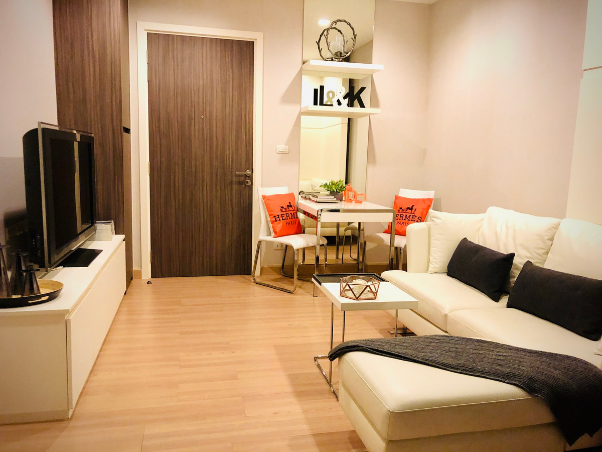 For RentCondoWongwianyai, Charoennakor : 🧡🐯 Urbano Absolute Sathon 🐯🧡 1 Bed 1 Bath, Rental 16,500 Baht