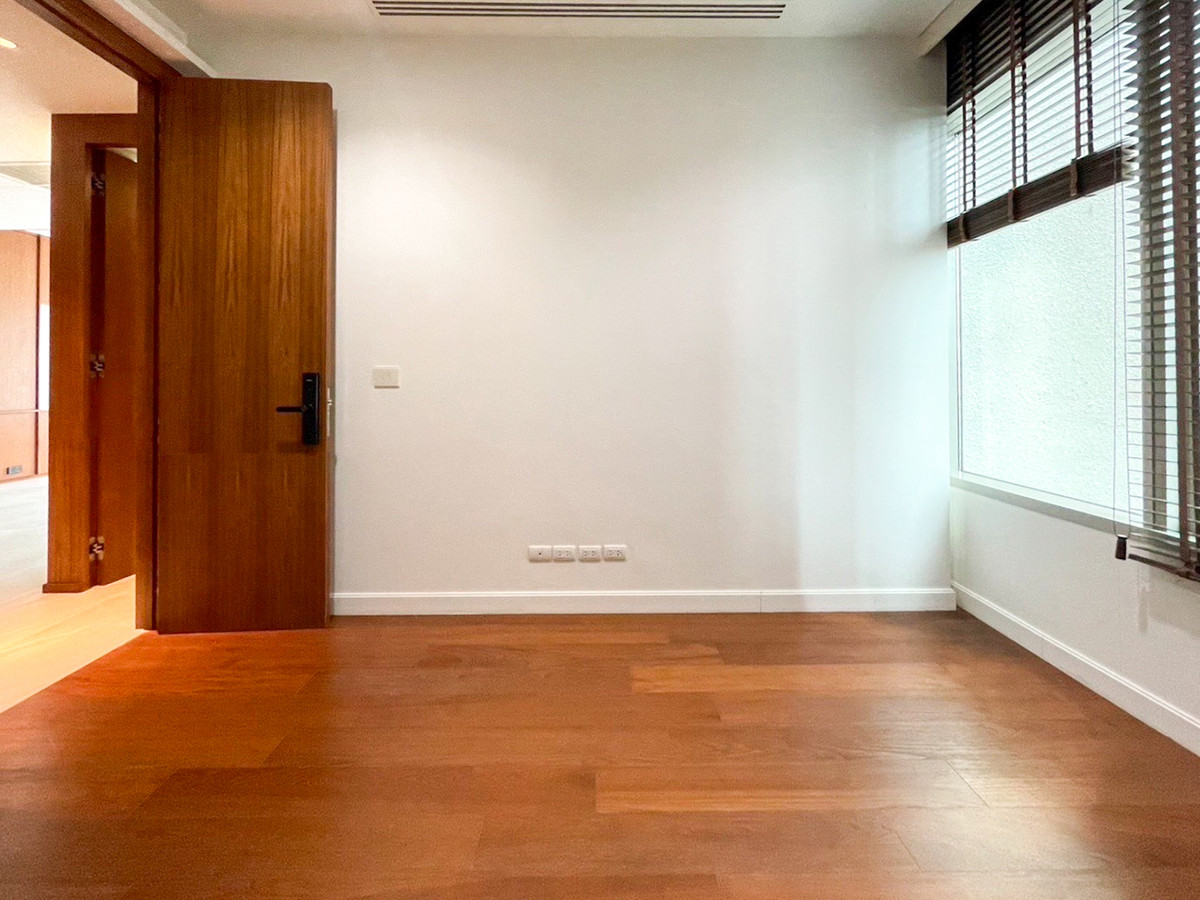 ขายคอนโดวิทยุ ชิดลม หลังสวน : 🏠✨ 185 ราชดำริ | 2 Bedrooms for Sale (HBH-ST-101)