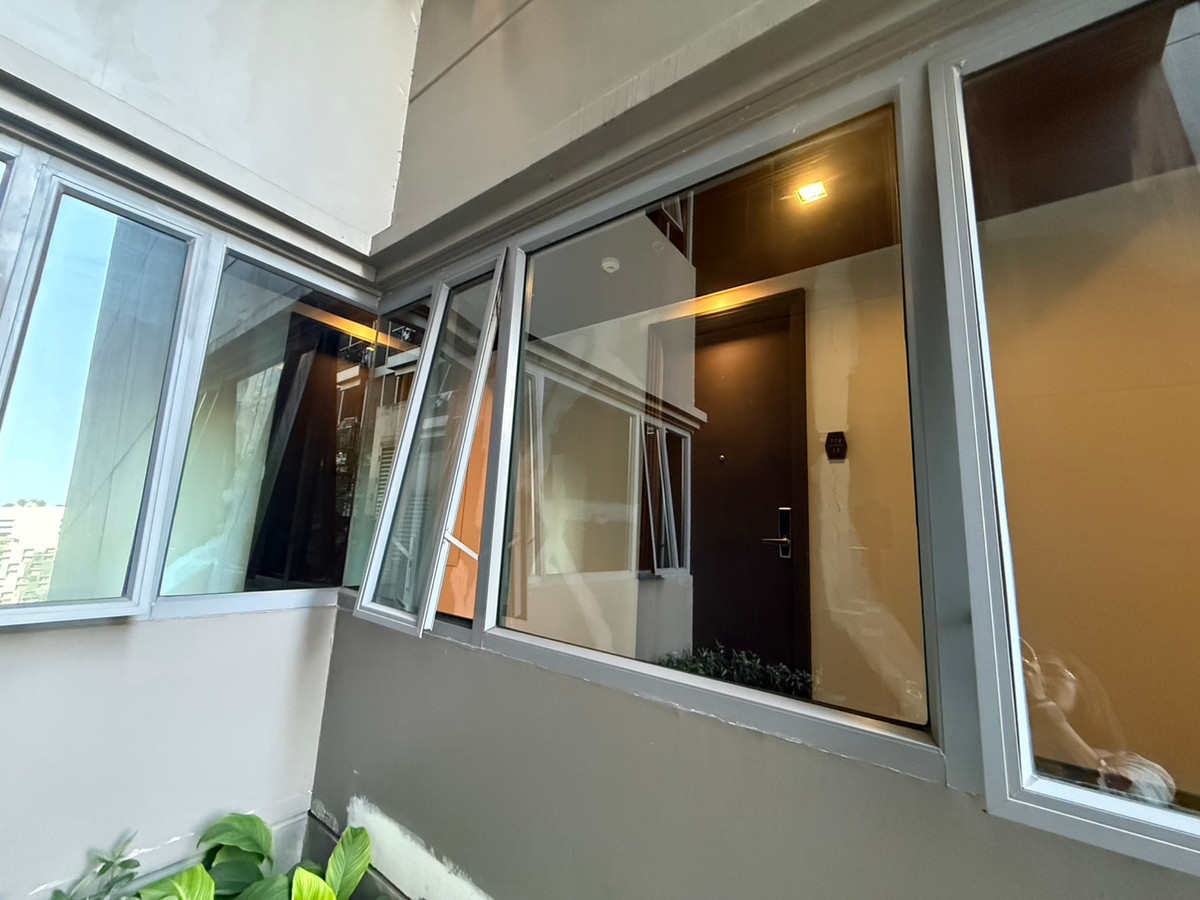 ให้เช่าคอนโดสุขุมวิท อโศก ทองหล่อ : ให้เช่าคอนโด The Crest Sukhumvit 34 ขนาด 2 ห้องนอน duplex เฟอร์ครบ พร้อมอยู่ ใกล้ Bts Thonglor เพียง 200 เมตร