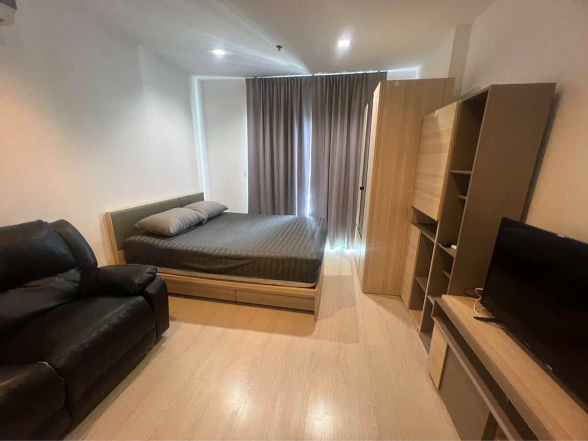 For RentCondoWongwianyai, Charoennakor : +++Urgent rent with washing machine!! ** Ideo Mobi Sathorn** 1 bedroom, 1 bathroom, size 23 sq m., fully furnished, ready to move in++