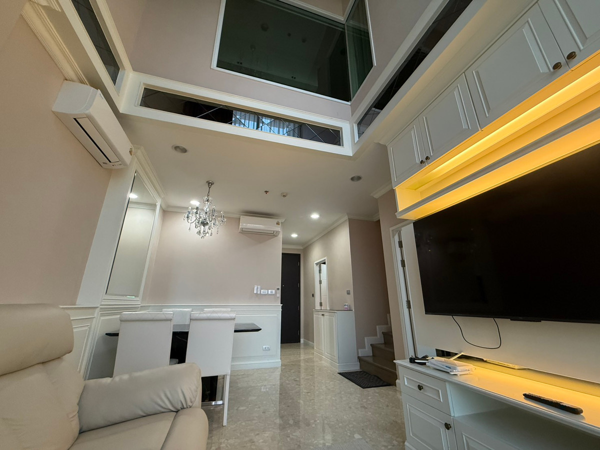 ให้เช่าคอนโดสุขุมวิท อโศก ทองหล่อ : ให้เช่าคอนโด The Crest Sukhumvit 34 ขนาด 2 ห้องนอน duplex เฟอร์ครบ พร้อมอยู่ ใกล้ Bts Thonglor เพียง 200 เมตร