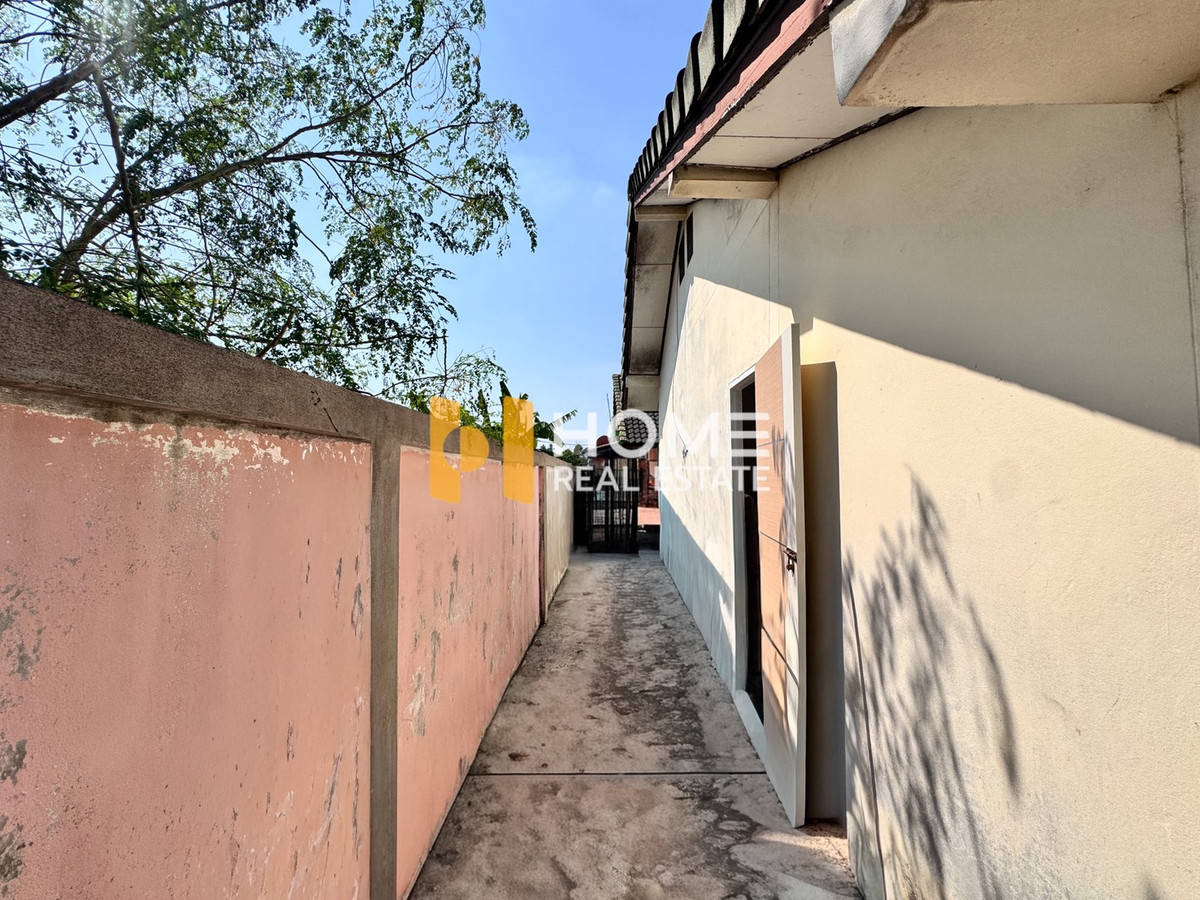 ขายบ้านพัทยา บางแสน ชลบุรี สัตหีบ : บ้านชั้นเดียว ถนนหนองคล้าใหม่ บึง อำเภอศรีราชา ชลบุรี / 2 ห้องนอน (ขาย), One - story house Nong Kla Mai Road, Bueng, Si Racha District, Chonburi  / 2 Bedrooms (FOR SALE) YEAN099