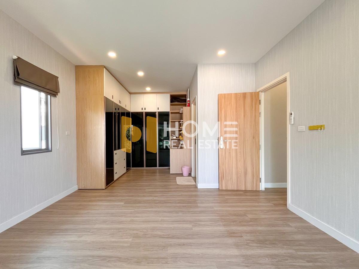 ขายบ้านลาดกระบัง สุวรรณภูมิ : เพอร์เฟค เพลส สุขุมวิท 77 - สุวรรณภูมิ / 4 ห้องนอน (ขาย), Perfect Place Sukhumvit 77- Suvarnabhumi / 4 Bedrooms (FOR SALE) POON139