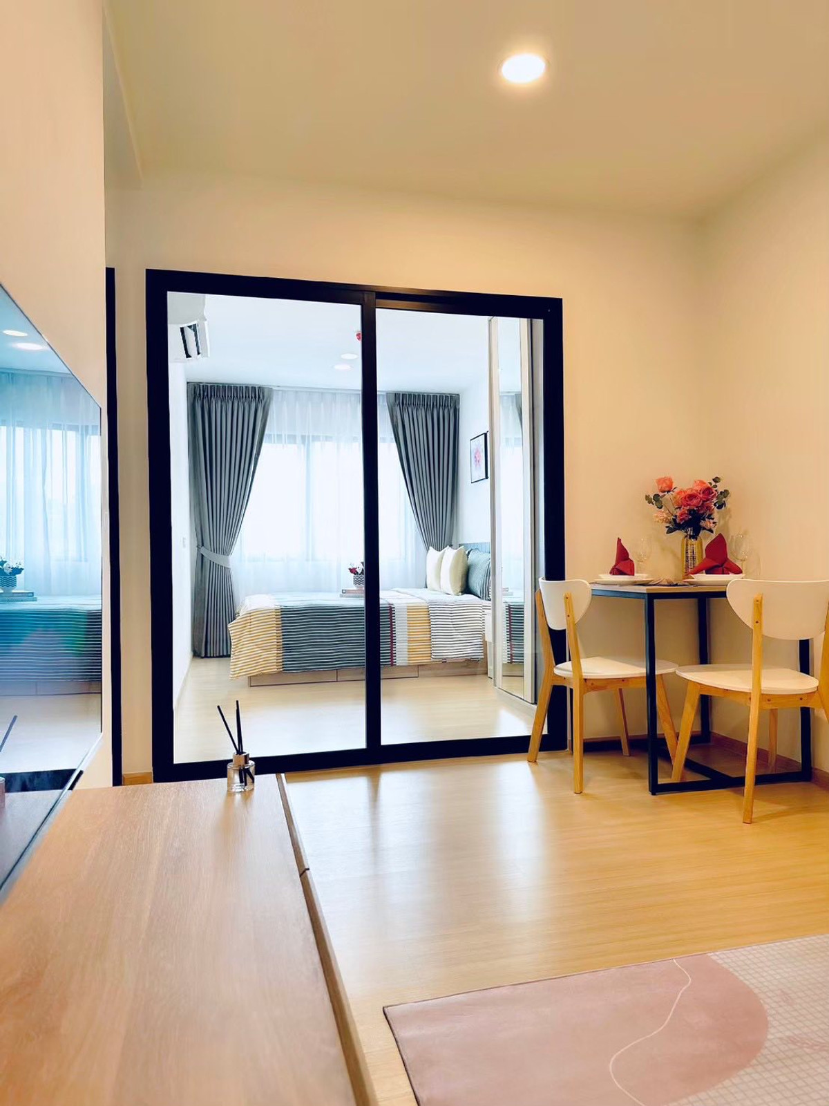 For RentCondoChokchai 4, Ladprao 71, Ladprao 48, : Condo for rent Chewathai Lat Phrao Chok Chai 4 *near MRT Chok Chai 4 (Yellow Line)*