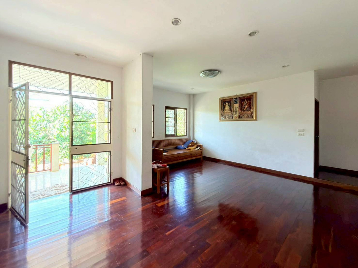 ขายบ้านนนทบุรี บางใหญ่ บางบัวทอง : ขายบ้านเดี่ยวหลังใหญ่ 2 ชั้น เนื้อที่ 454 ตรว.บางไผ่ซอย 7 ต.บางไผ่ อ.เมืองนนทบุรี จ.นนทบุรี ราคา 19,500,000 บาท