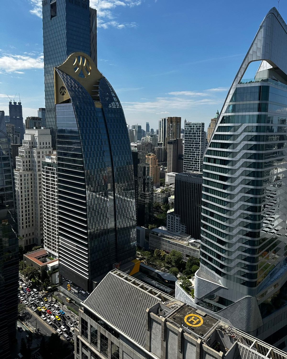 For RentCondoWitthayu, Chidlom, Langsuan, Ploenchit : Condo for rent, Noble Ploenchit, new room