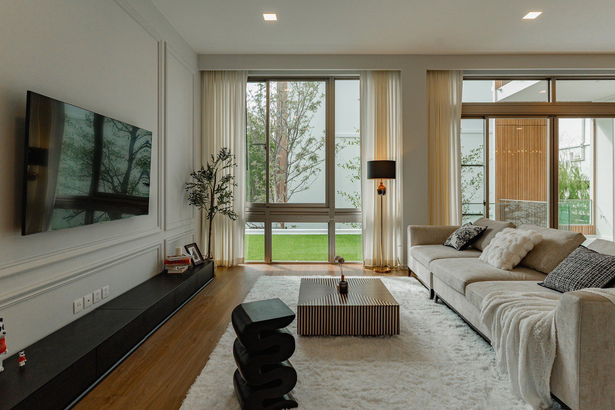 ขายบ้านพัฒนาการ ศรีนครินทร์ : วีเว่ พระราม 9 / 4 ห้องนอน (ขาย), VIVE Rama 9 / 4 Bedrooms (FOR SALE) BZD133