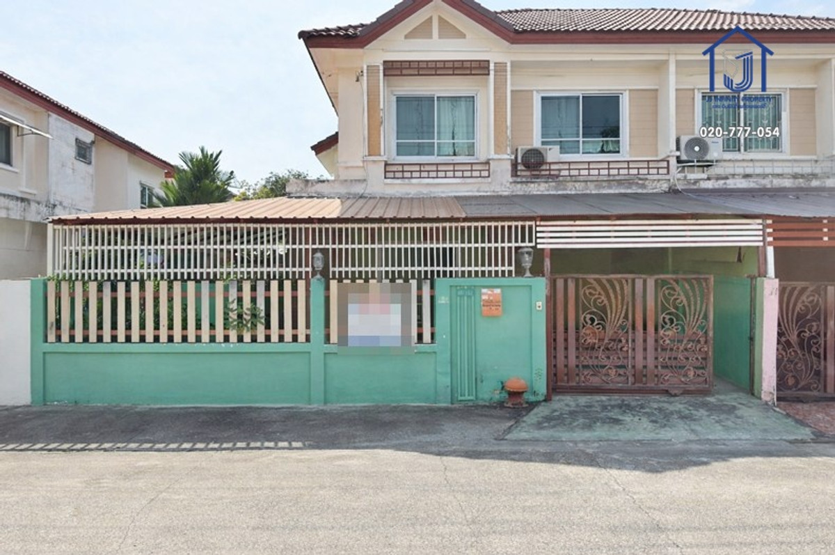 For SaleSamut Prakan,Samrong : 2-story semi-detached house for sale, Sinthawee Green Ville 1, Bang Khun Thian-Chai Thale Road. Soi Pracha Uthit 90