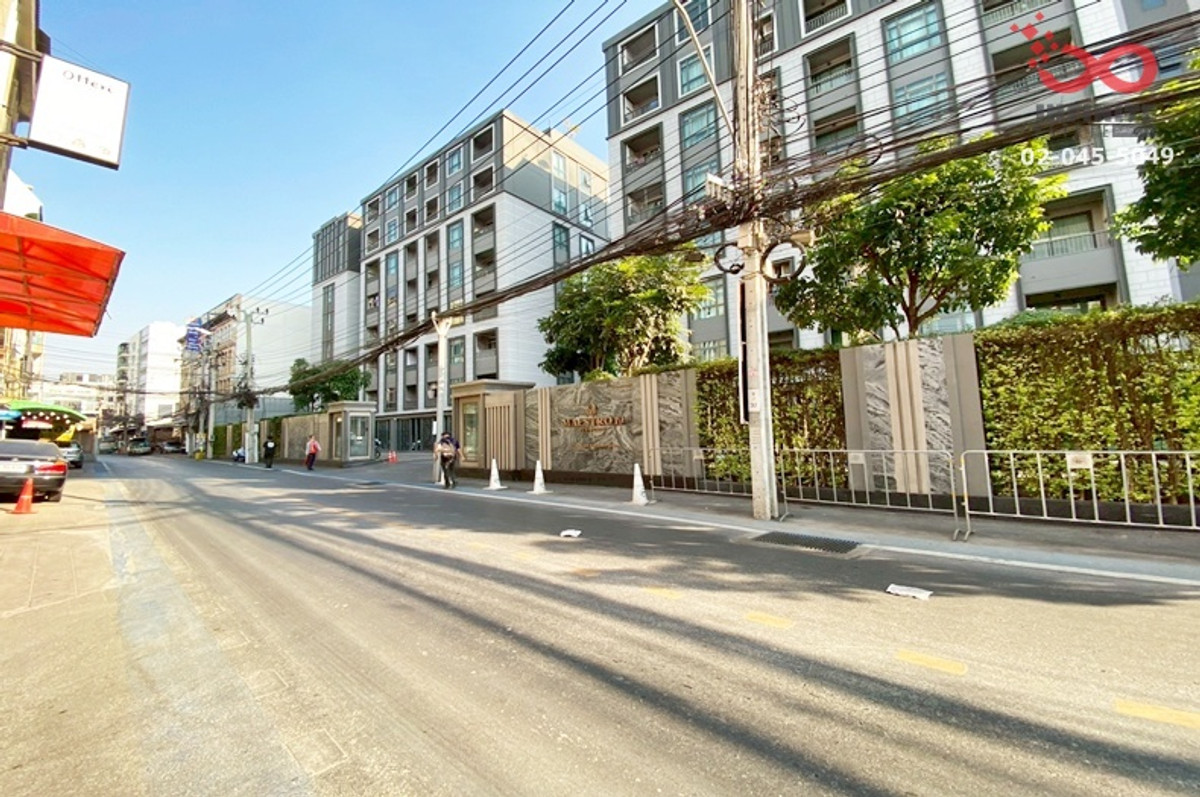 For SaleCondoRatchadapisek, Huaikwang, Suttisan : Condo for sale, Maestro 19 Residence, near MRT Ratchadaphisek, 2nd floor, 33 sq m. Pet friendly.