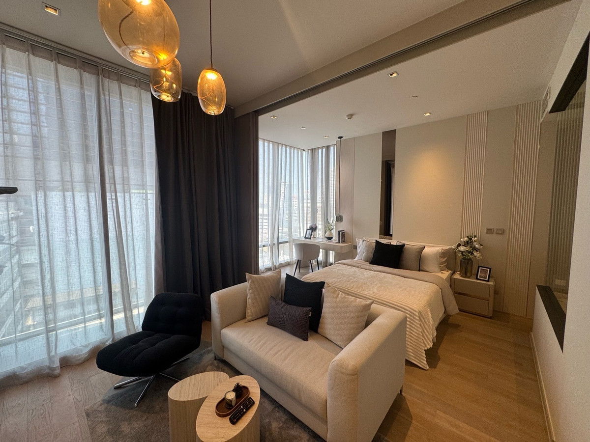 ขายคอนโดสีลม ศาลาแดง บางรัก : ด่วน ราคาพิเศษ พร้อมเฟอร์ตามรูป Ashton Silom ราคา 9.33 ล้านบาท ติดต่อ 0869017364