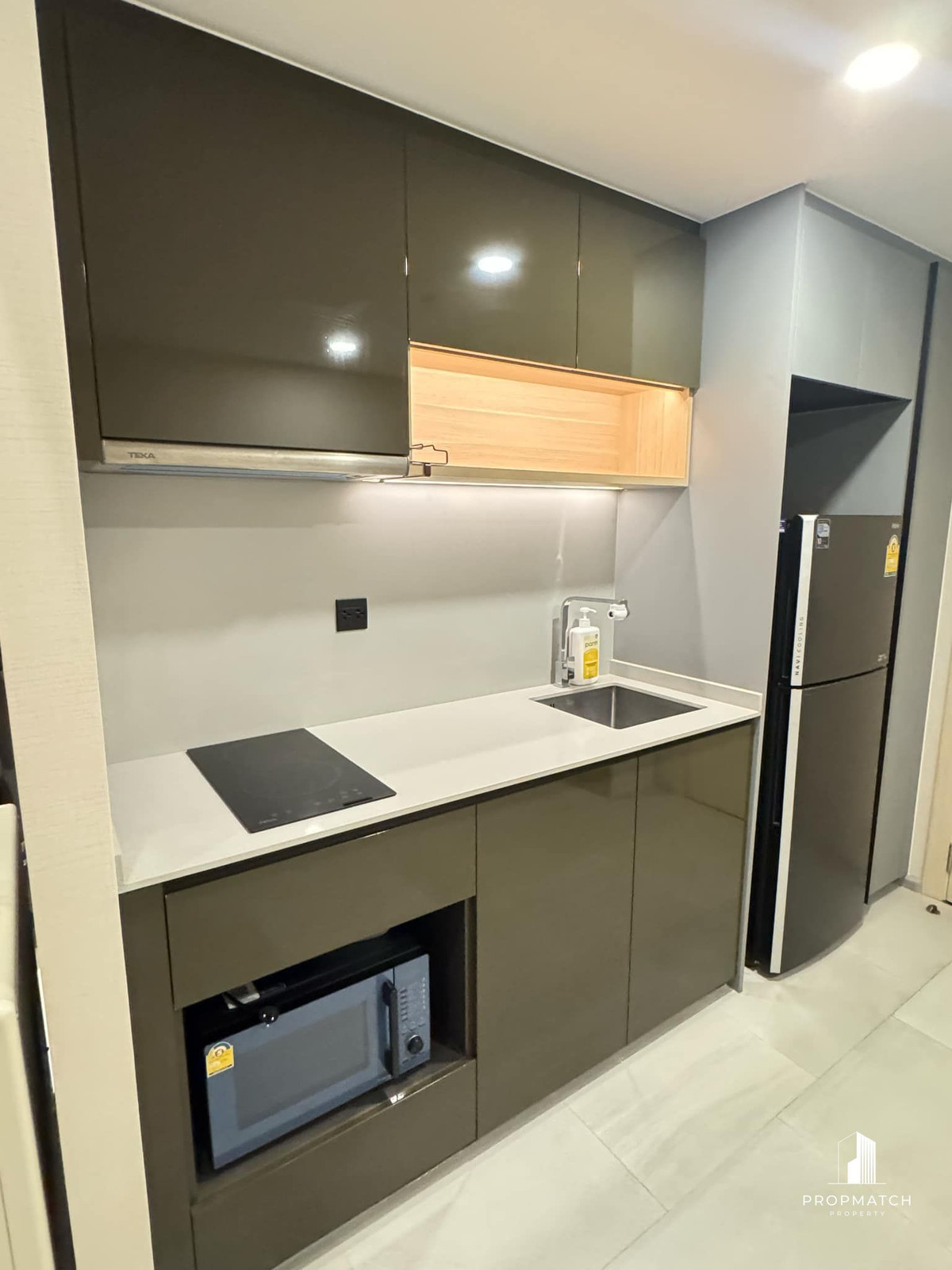 ขายคอนโดสยาม จุฬา สามย่าน : ⚡️Hot Deal⚡️ คอนโดติดบรรทัดทอง Cooper siam🔥  Duplex Type🔥 40 sqm 6,690,000 B 🔥ใกล้จุฬา สยาม 🔥สนใจติดต่อ พัตเตอร์ 0928895628  line : plustor_ss