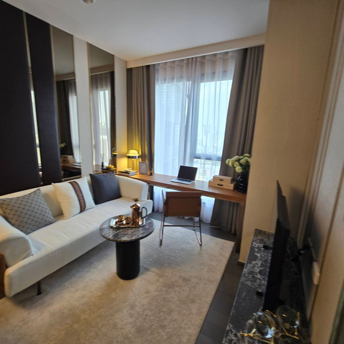 ขายคอนโดคลองเตย กล้วยน้ำไท : ห้องสวยจัดเต็ม พร้อมให้ชม Coco parc 1bed ชั้นสูง วิวดี เพียง 9.49mb. ontop ฟรีส่วนกลาง 5ปี โทร 0957615782