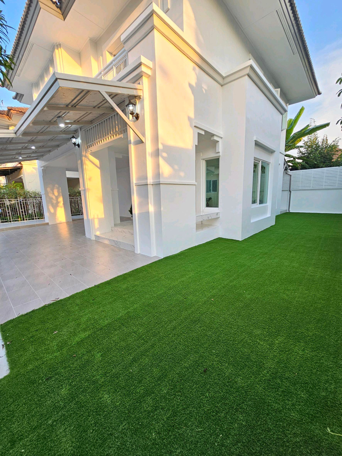 ขายบ้านนวมินทร์ รามอินทรา : ขายด่วน 🎉 บ้านเดี่ยว เดอะ เซนโทร รามอินทรา 54.2 ตร.วา 3 นอน 3 น้ำ รีโนเวทใหม่ พร้อมอยู่ ใกล้แฟชั่นไอส์แลนด์ ☎️ 094-429-7915 (เปิ้ล) 