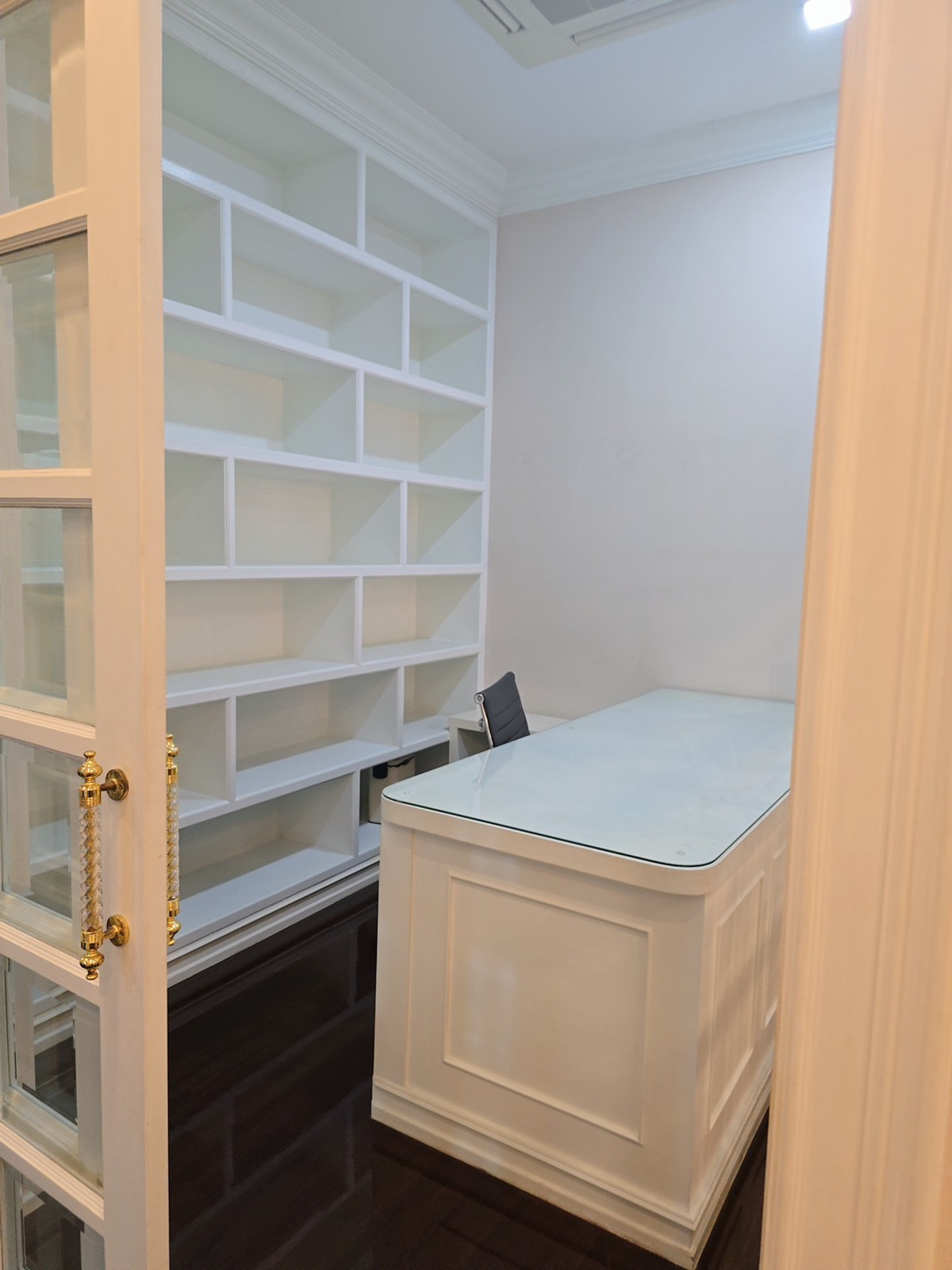 ขายบ้านบางนา แบริ่ง ลาซาล : นาราสิริ บางนา / 4 ห้องนอน (ขาย), Narasiri Bangna / 4 Bedrooms (FOR SALE) YOK003