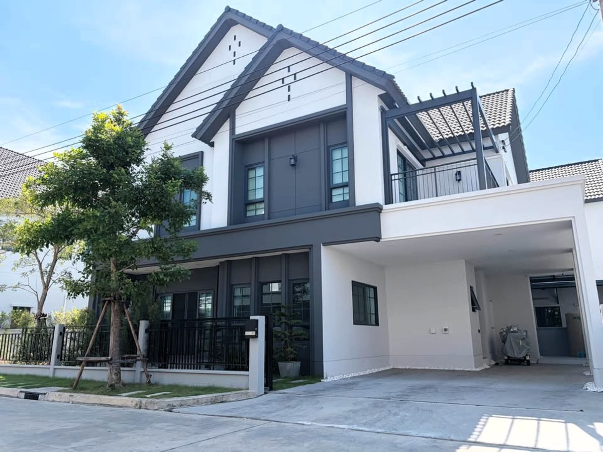 For RentHouseBangna, Bearing, Lasalle : Centro Bangna Phase 2 / 4 Bedrooms (For Rent), Centro Bangna Phase 2 / 4 Bedrooms (FOR RENT) YOK020