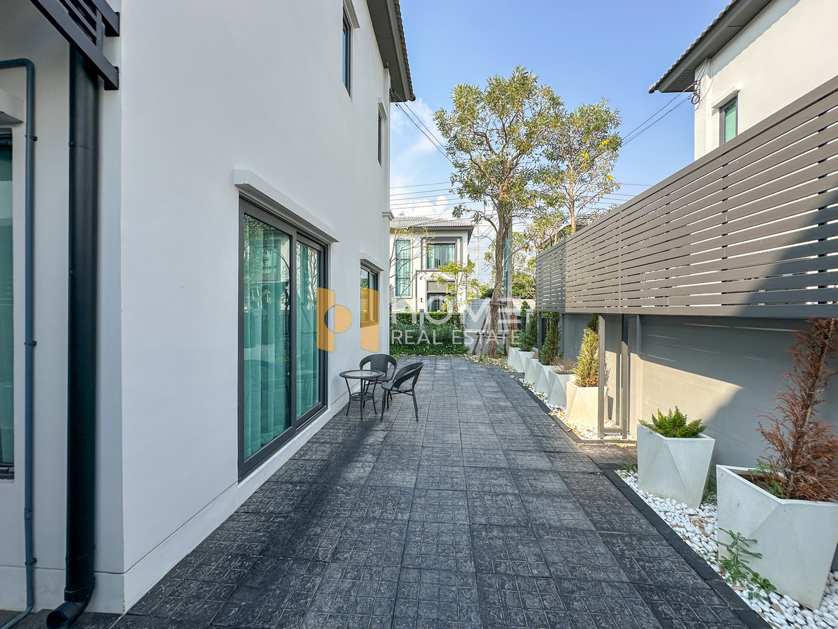 ขายบ้านสมุทรปราการ สำโรง : แกรนด์พลีโน่ สุขุมวิท - บางนา / 3 ห้องนอน (ขาย), Grande Pleno Sukhumvit - Bangna / 3 Bedrooms (FOR SALE) YOK018