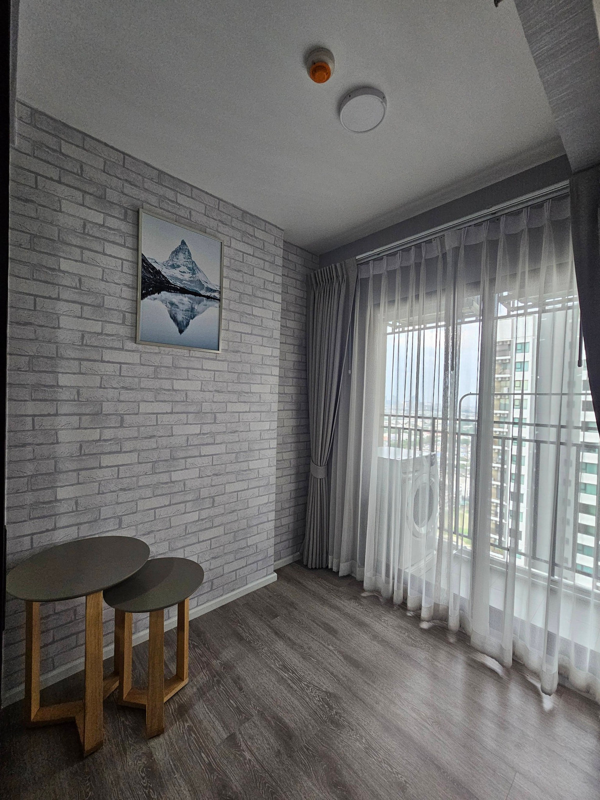 For RentCondoSamut Prakan,Samrong : For Rent 🔥 Kensington Sukhumvit - Theparak 🔥 Fully furnished with appliances. Near MRT Thipawan.