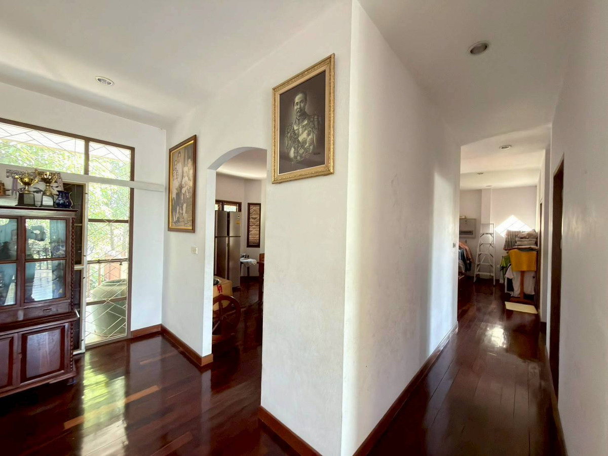 ขายบ้านนนทบุรี บางใหญ่ บางบัวทอง : ขายบ้านเดี่ยวหลังใหญ่ 2 ชั้น เนื้อที่ 454 ตรว.บางไผ่ซอย 7 ต.บางไผ่ อ.เมืองนนทบุรี จ.นนทบุรี ราคา 19,500,000 บาท