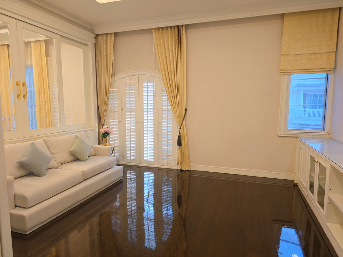 ขายบ้านบางนา แบริ่ง ลาซาล : นาราสิริ บางนา / 4 ห้องนอน (ขาย), Narasiri Bangna / 4 Bedrooms (FOR SALE) YOK003