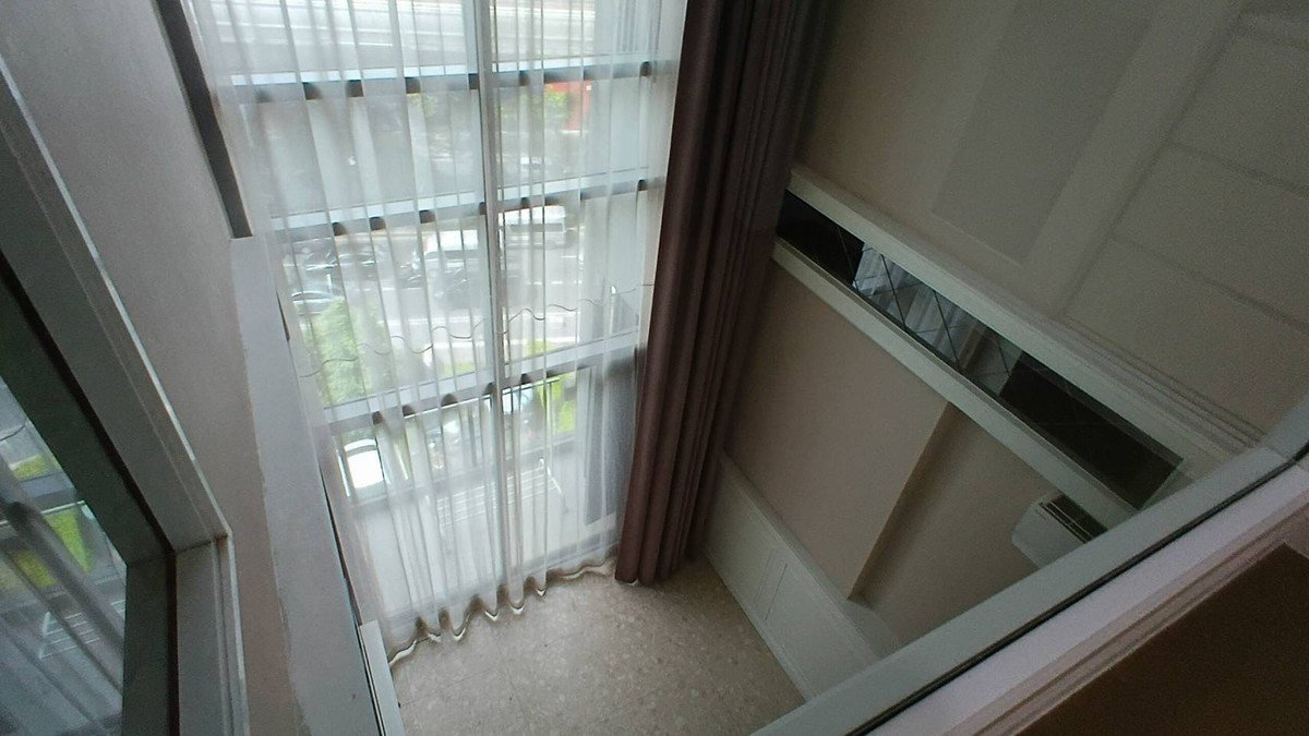 ให้เช่าคอนโดสุขุมวิท อโศก ทองหล่อ : ให้เช่าคอนโด The Crest Sukhumvit 34 ขนาด 2 ห้องนอน duplex เฟอร์ครบ พร้อมอยู่ ใกล้ Bts Thonglor เพียง 200 เมตร