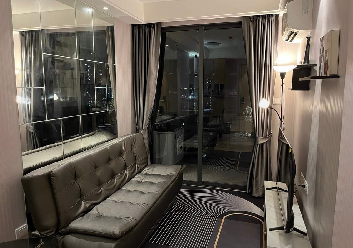 ให้เช่าคอนโดสาทร นราธิวาส : ให้เช่า 🔥 Regal Sathon - Naradhiwas 🔥 เฟอร์นิเจอร์ และ เครื่องใช้ไฟฟ้าครบ ใกล้ BTS ช่องนนทรี