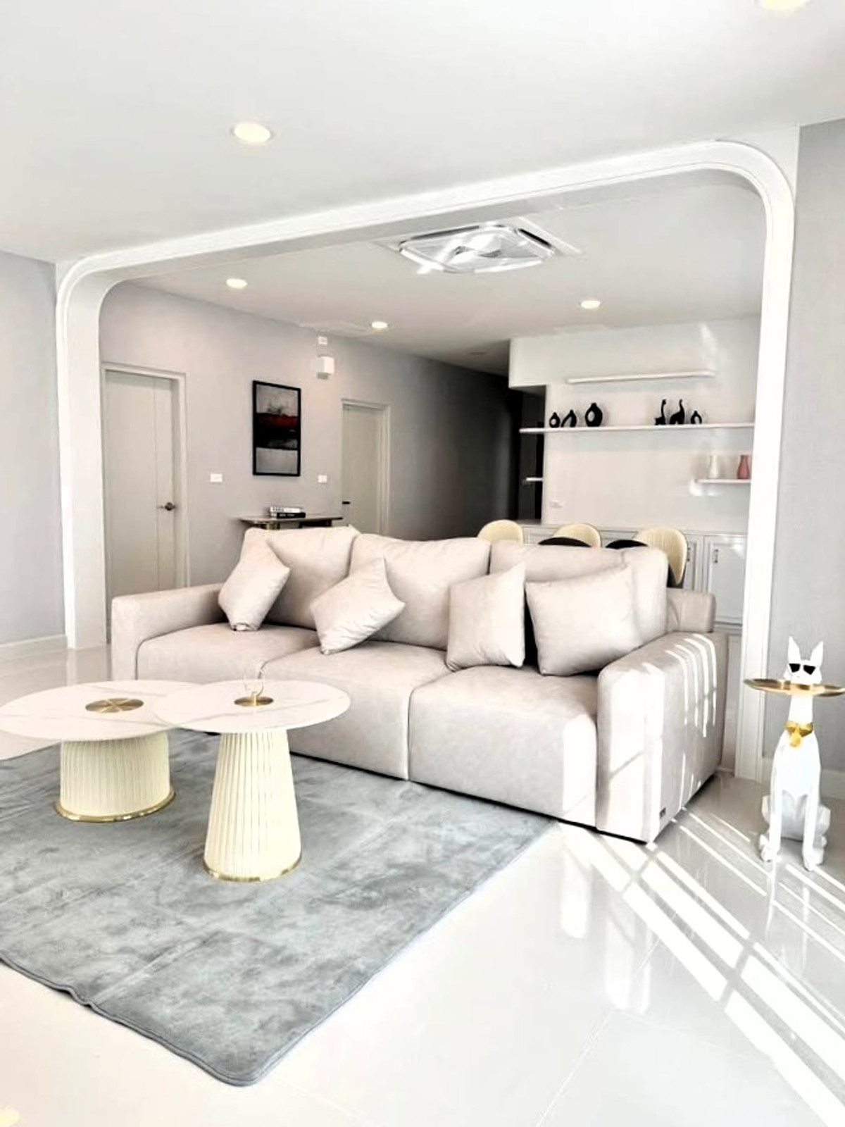 ขายบ้านบางนา แบริ่ง ลาซาล : เซนโทร บางนา เฟส 2 / 4 ห้องนอน (ขาย), Centro Bangna Phase 2 / 4 Bedrooms (FOR SALE) YOK021