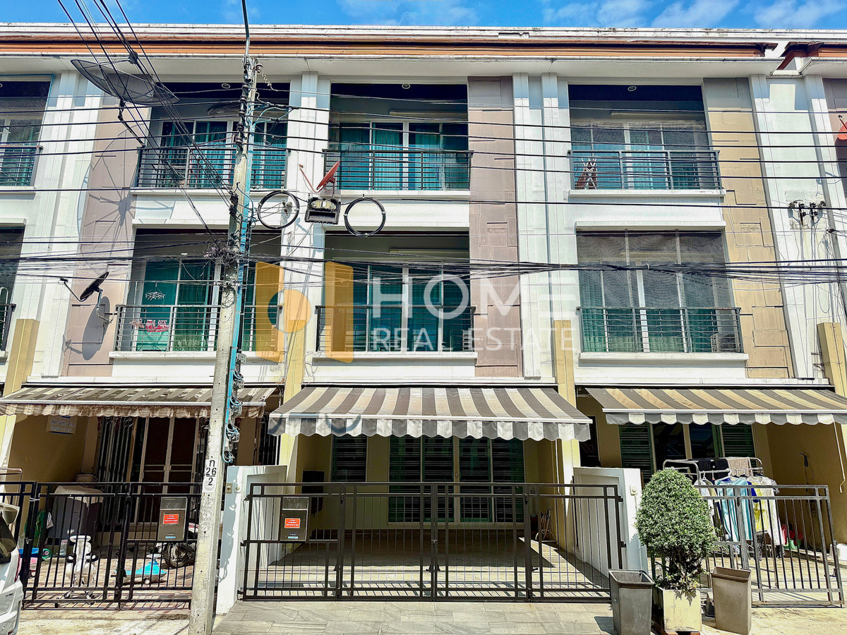 For SaleTownhomePattanakan, Srinakarin : Baan Klang Muang S - Sense Srinakharin / 3 Bedrooms (FOR SALE) G010