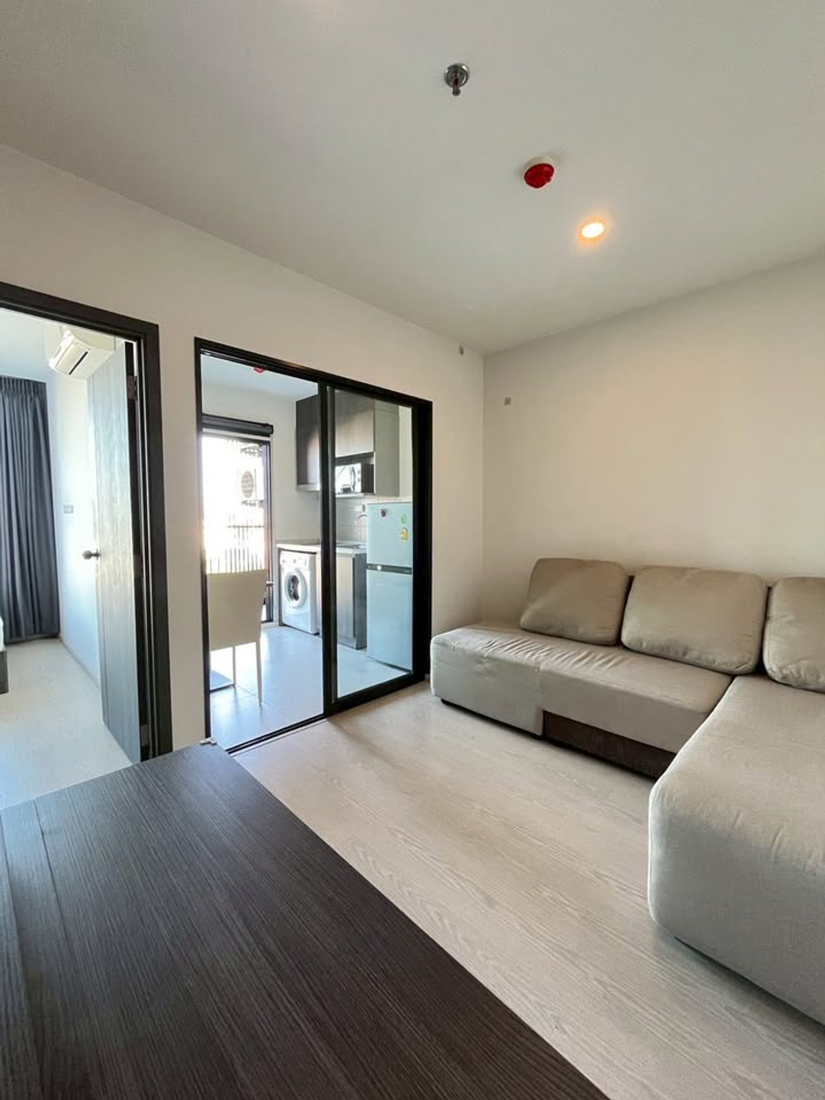 ให้เช่าคอนโดอ่อนนุช อุดมสุข : Elio Del Nest For Rent พร้อมเข้าอยู่ทันที ห้องวิวสวย 