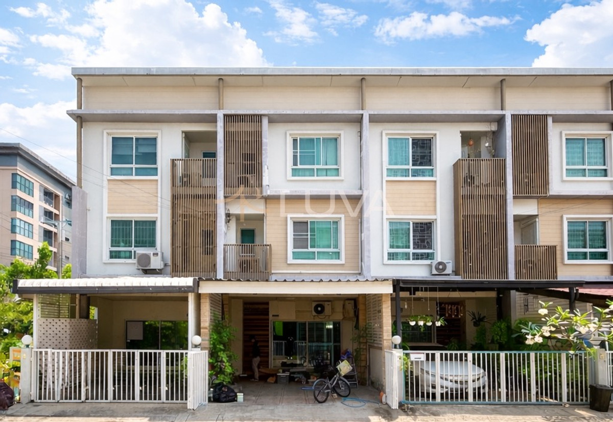 ขายทาวน์โฮมบางนา แบริ่ง ลาซาล : เดอะ ริช บิซ โฮม สุขุมวิท 105 บ้านราคาดีกว่ามือ 1 ขายพร้อมผู้เช่า ยิวดี🔥| BN64