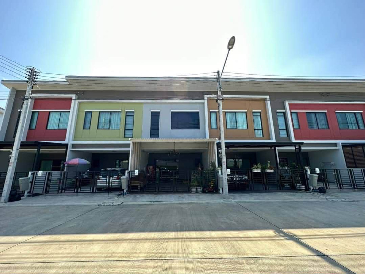 For SaleTownhomePathum Thani,Rangsit, Thammasat : 95666 - Townhome for sale, Siri Place Village, Rangsit-Klong 2, near Future Park Rangsit Mall.