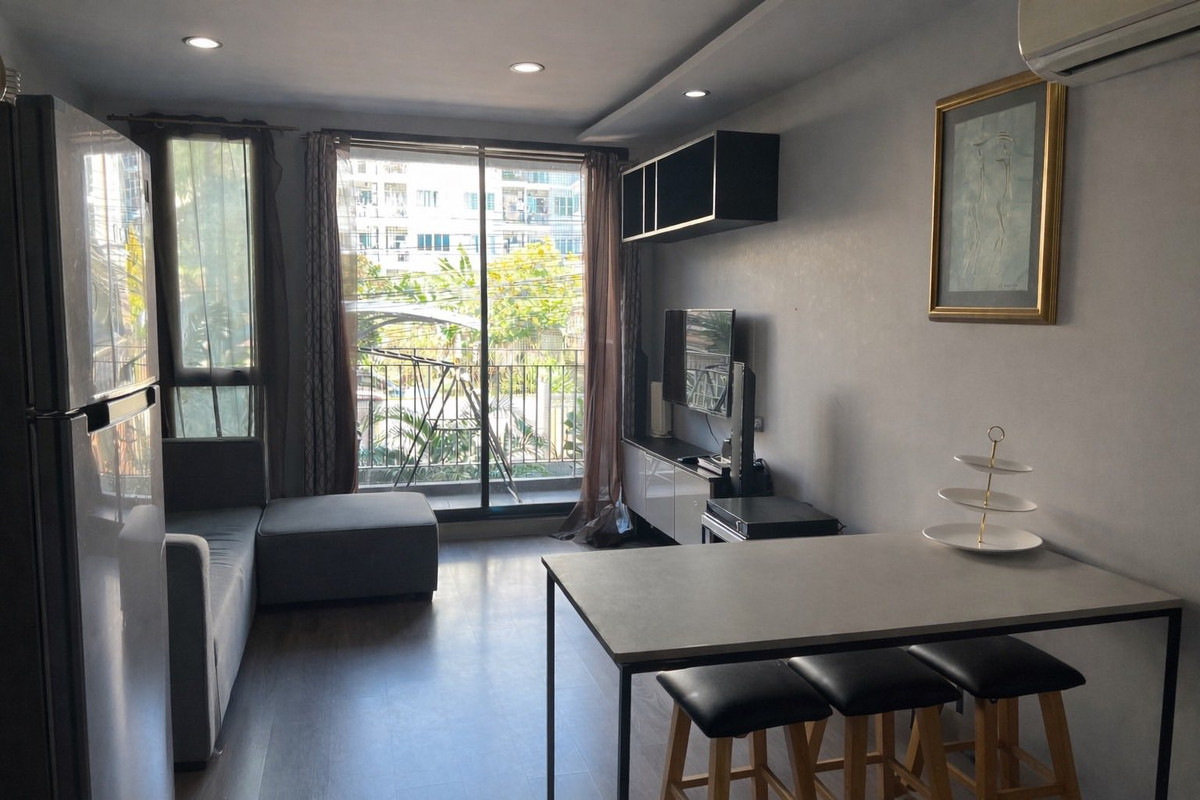 For RentCondoRatchadapisek, Huaikwang, Suttisan : 🔥 For rent The Unique 19 (The Unique Ten Nine)🔥 📍 near MRT Ratchadaphisek 🚆 convenient travel