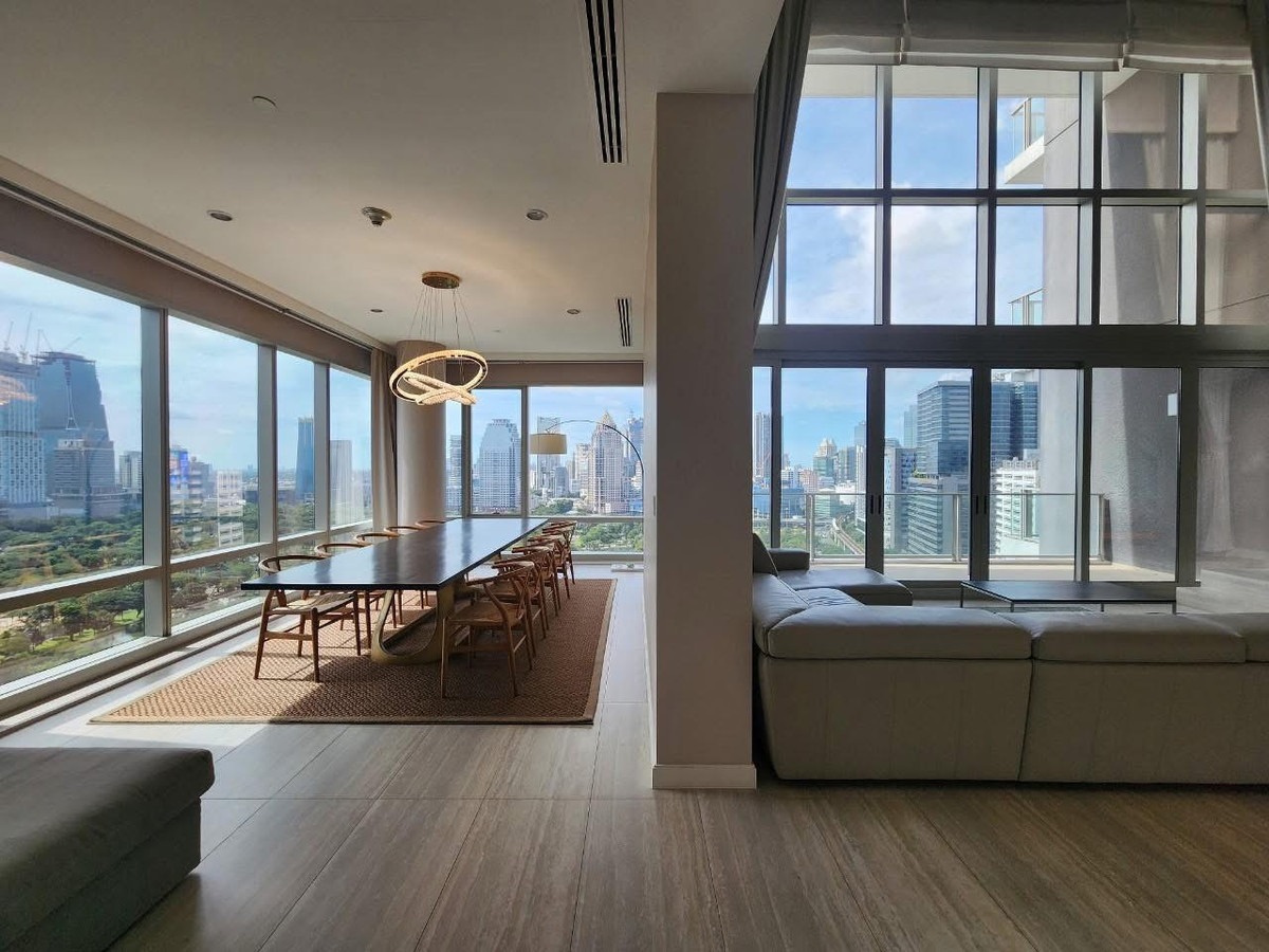 คอนโดวิทยุ ชิดลม หลังสวน : 🍃ขาย/ให้เช่าคอนโดDuplexฟรีโฮลด์ที่ 185 ราชดำริ 5 ห้องนอน ห้องใหญ่ เฟอร์นิเจอร์ครบ บนถนนราชดำริ มีพื้นที่ใช้สอย 339.12 ตร.ม. 