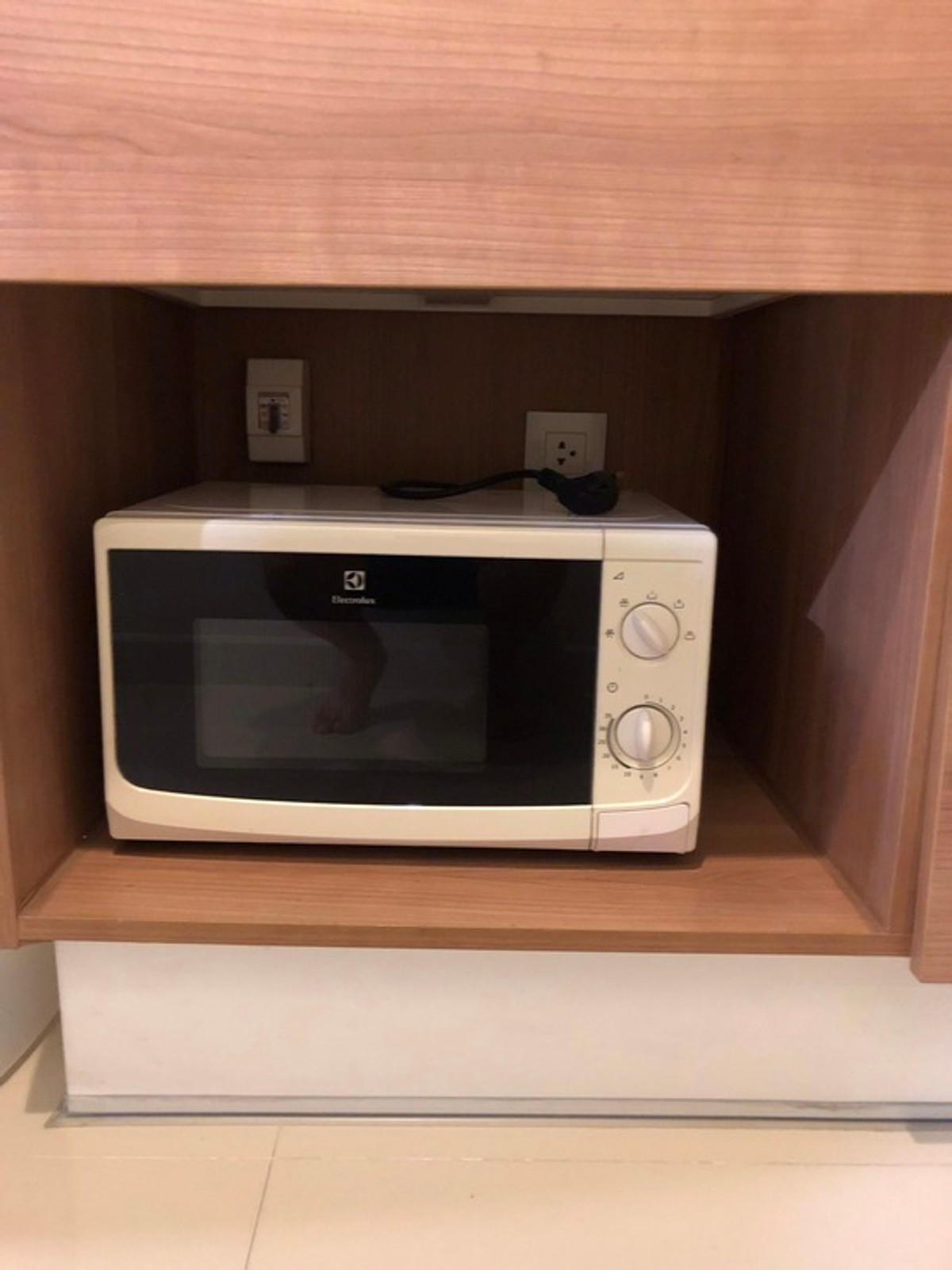 ขายคอนโดรัตนาธิเบศร์ สนามบินน้ำ พระนั่งเกล้า : 💖💖ขาย ราคาถูก Centric Tiwanon Station / 2 ห้องนอน 2 ห้องน้ำ มี ระเบียง ราคาเพียง 4.1 ล้านบาท// สนใจสอบถามได้นะคะ  LINE  ID = atfirm2010  💖💖