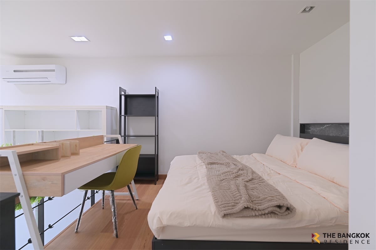 CondoSukhumvit, Asoke, Thonglor : Ideo Morph Sukhumvit 38 — City life, green vibes, and pets welcome. 🐶 by Cholly