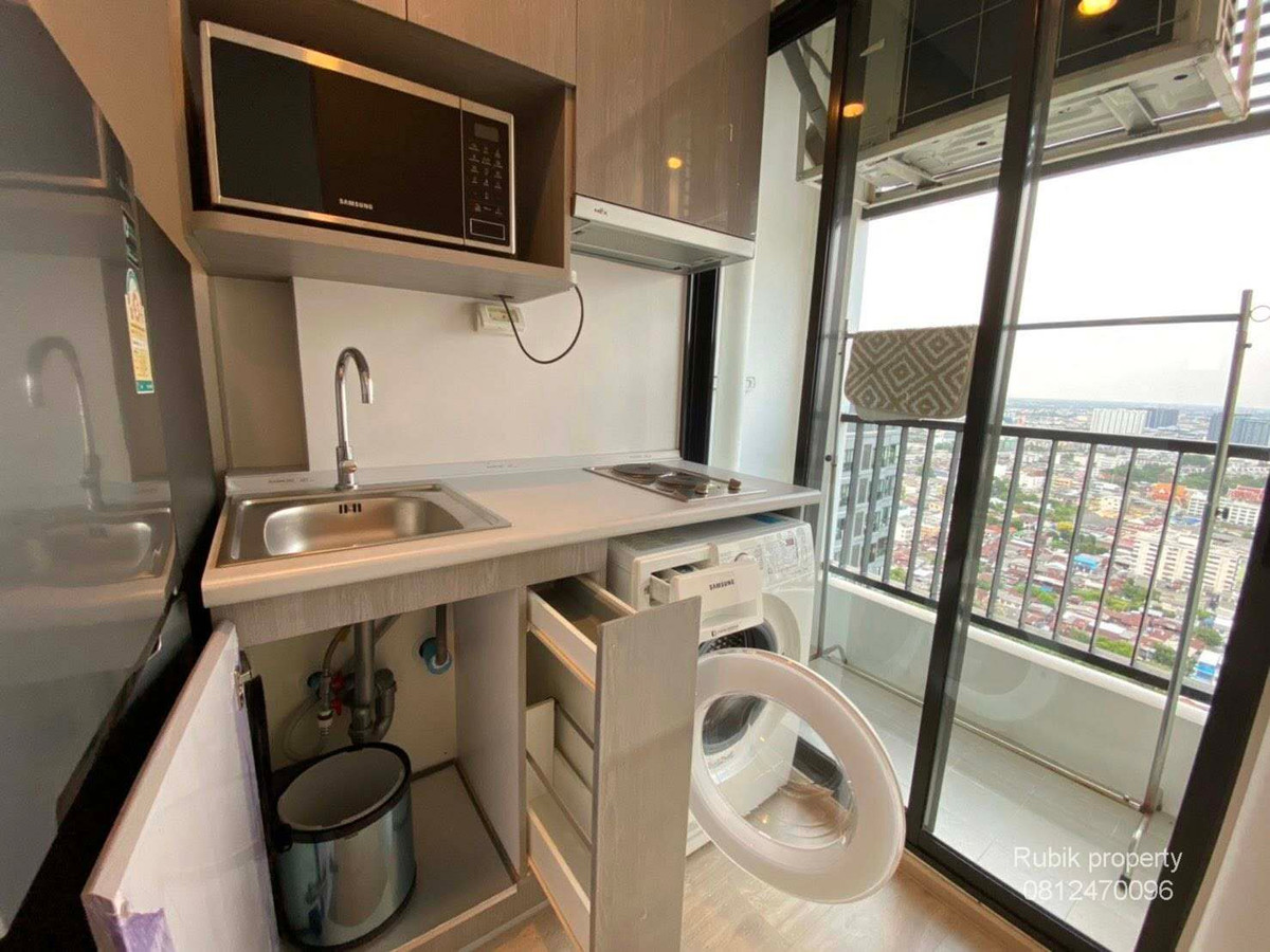 For SaleCondoThaphra, Talat Phlu, Wutthakat : 🔥 Condo for sale with tenant – Ideo Sathorn-Tha Phra (S9) RB1658 💰 Best for investors! The room is always rented, never vacant. The price can be rented immediately, 10,000+ / month.
