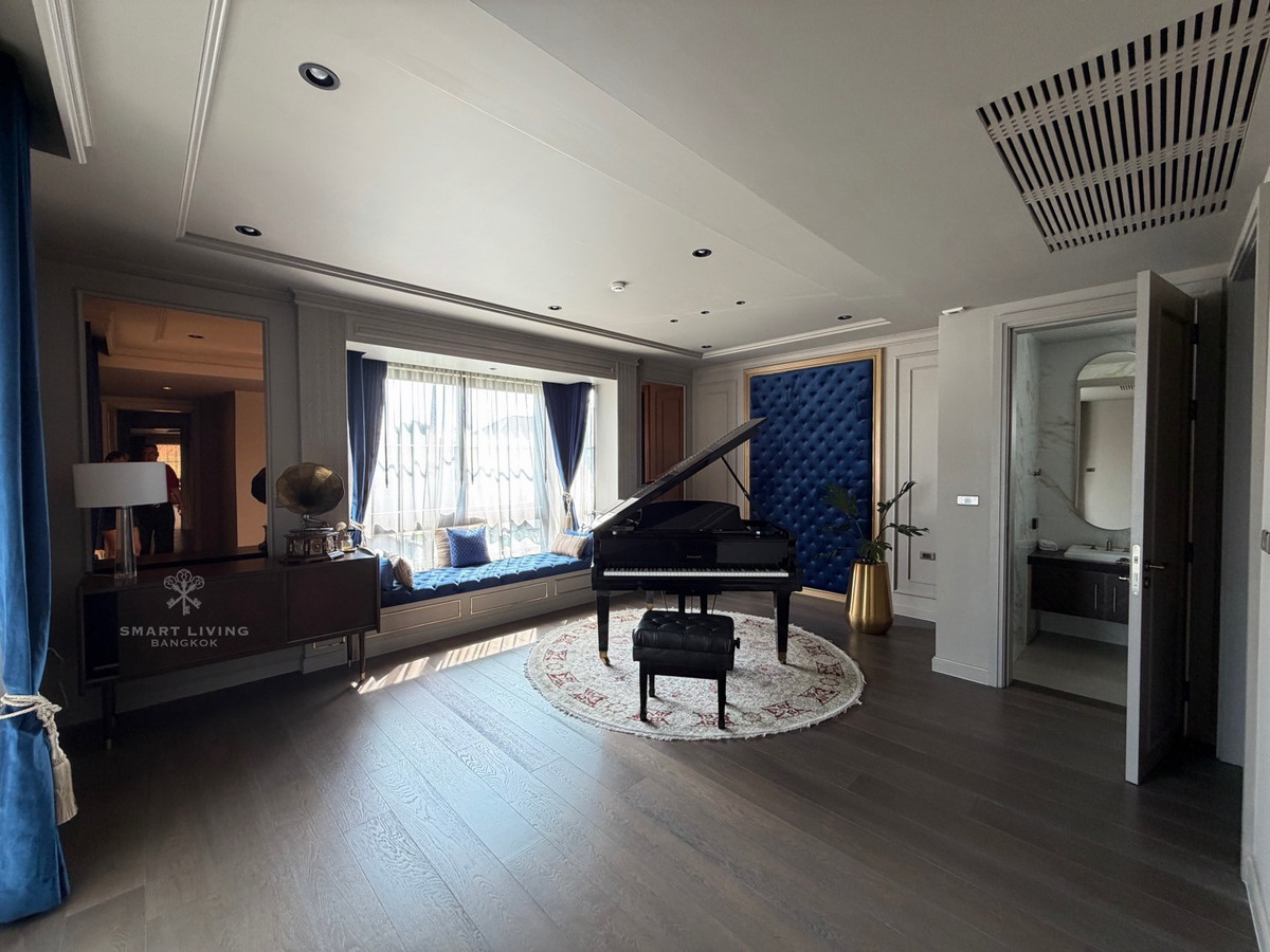 ขายบ้านแจ้งวัฒนะ เมืองทอง : บ้านหรูพร้อมลิฟต์ส่วนตัวและสระว่ายน้ำ ที่นิชดา โอนิกซ์ บ้านเดี่ยวกว้างขวาง ออกแบบในสไตล์ Art Deco หรูหรา สร้างด้วยวัสดุนำเข้าระดับพรีเมียม