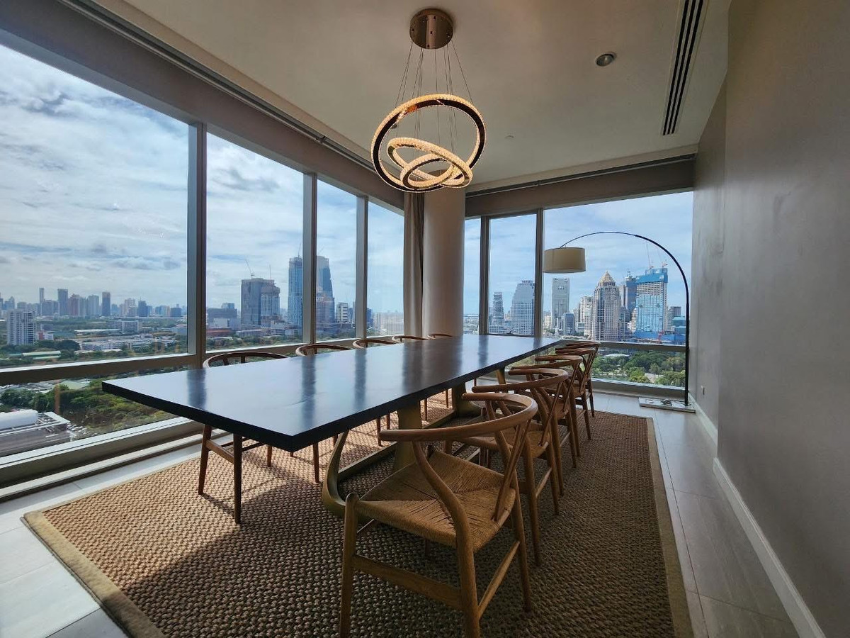 คอนโดวิทยุ ชิดลม หลังสวน : 🍃ขาย/ให้เช่าคอนโดDuplexฟรีโฮลด์ที่ 185 ราชดำริ 5 ห้องนอน ห้องใหญ่ เฟอร์นิเจอร์ครบ บนถนนราชดำริ มีพื้นที่ใช้สอย 339.12 ตร.ม. 