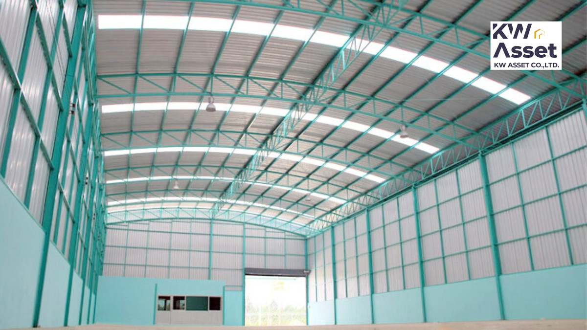 For SaleFactoryRayong : 14 rai of land, 12 warehouse buildings for investors, located near Map Ta Phut Industrial Estate, Rayong.