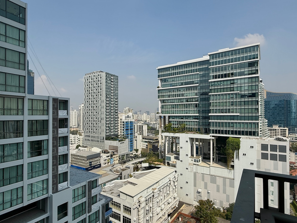 ให้เช่าคอนโดสุขุมวิท อโศก ทองหล่อ : คอนโด 2 ห้องนอน อยู่ใจกลางทองหล่อ 