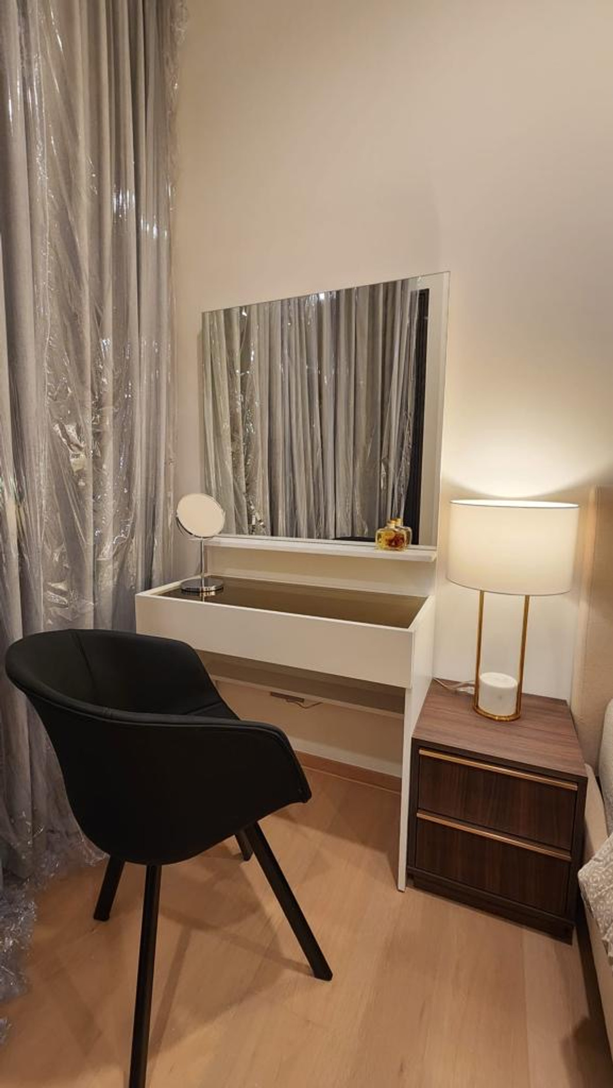 ให้เช่าคอนโดสาทร นราธิวาส : เช่า Anil Sathorn 12 1นอน 1น้ำ 