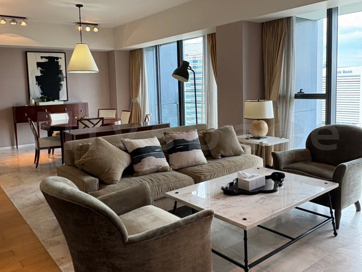 ขายคอนโดสาทร นราธิวาส : ▚ LG114ツ ขาย: The Met Sathorn – 3 Bed 197 ตร.ม. ราคาดีที่สุด! ชั้นสูงวิวไม่บล็อก Private Lift + ห้องแม่บ้าน ห้องกว้างอยู่สบาย หายากราคานี้