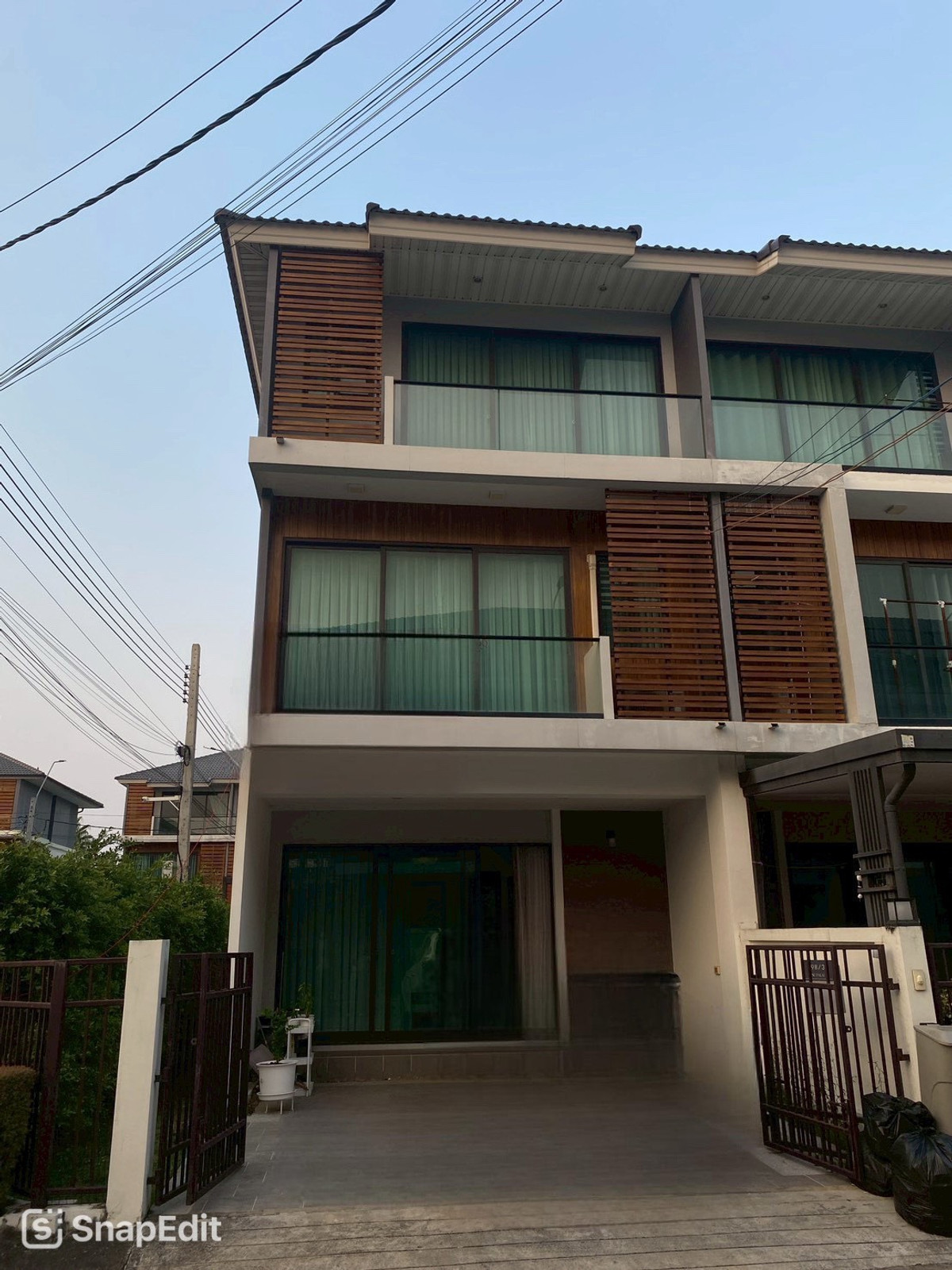 For SaleTownhomeBangna, Bearing, Lasalle : Supalai Urbana Bangna - Wongwaen / 4 Bedrooms (For Sale), Supalai Urbana Bangna - Wongwaen / 4 Bedrooms (FOR SALE) FONT009